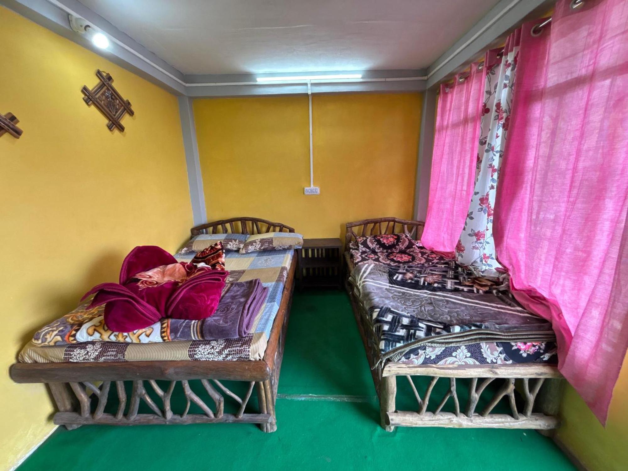 Hosanna Homestay Darjeeling  Ngoại thất bức ảnh